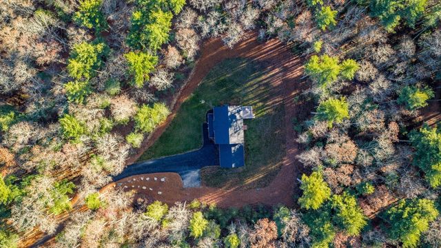 490 High Street, Rochester, MA 02770