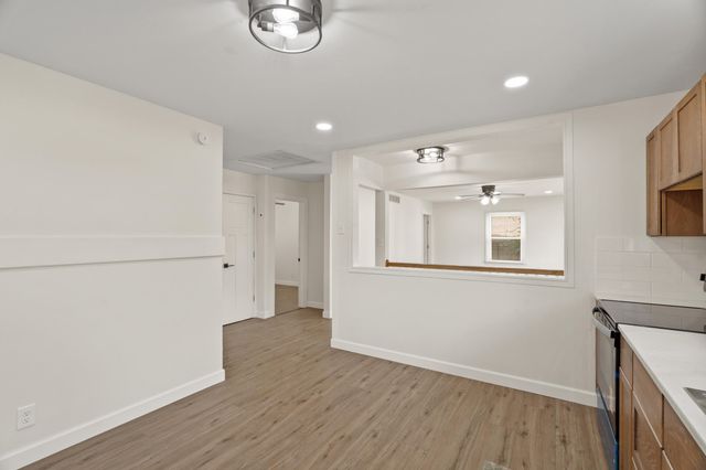 809 7TH ST TERR, Boonville, MO 65233