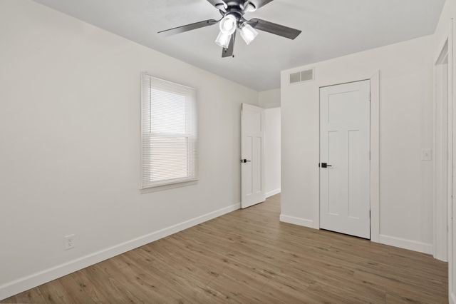 809 7TH ST TERR, Boonville, MO 65233