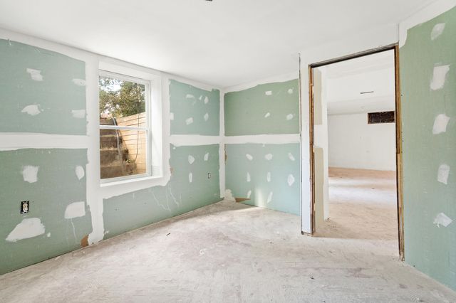 809 7TH ST TERR, Boonville, MO 65233