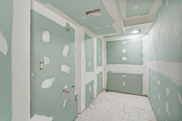 809 7TH ST TERR, Boonville, MO 65233