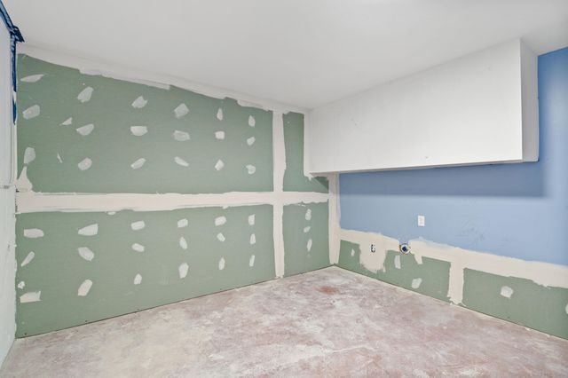 809 7TH ST TERR, Boonville, MO 65233