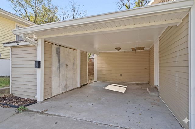 809 7TH ST TERR, Boonville, MO 65233