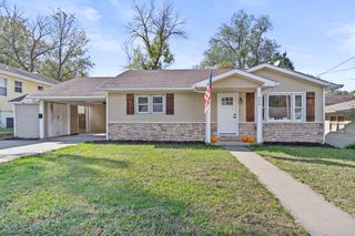 809 7TH ST TERR, Boonville, MO 65233