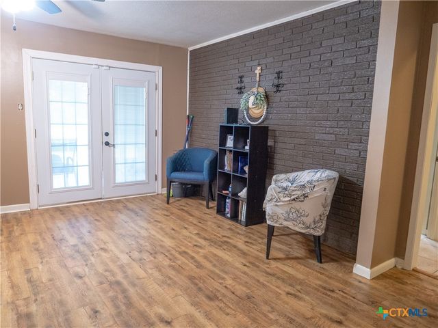 716 Westwood Drive, Port Lavaca, TX 77979