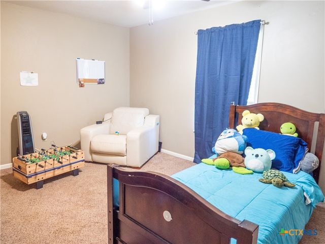 716 Westwood Drive, Port Lavaca, TX 77979