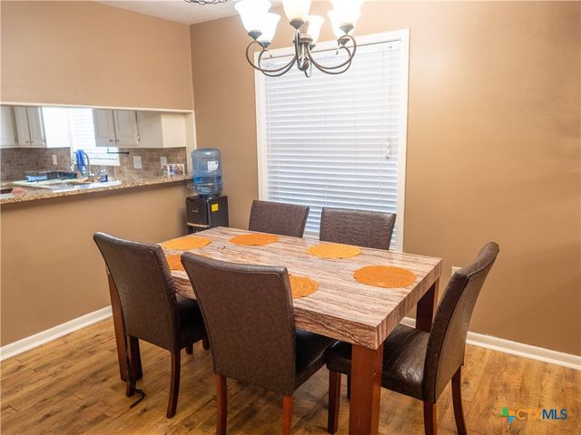 716 Westwood Drive, Port Lavaca, TX 77979