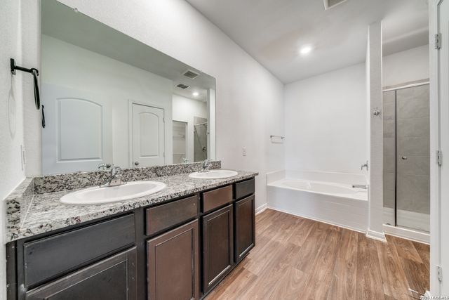 3003 CITRON GDN, Converse, TX 78109
