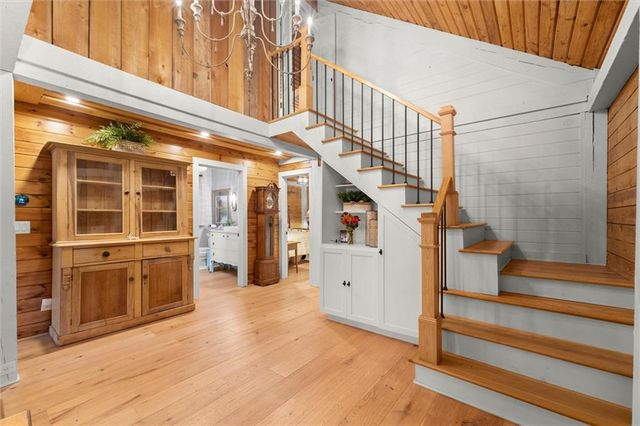 11 Bluebell Circle N, Big Canoe, GA 30143