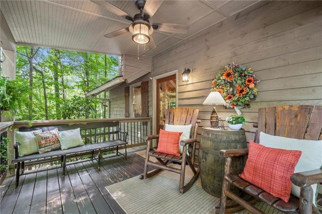11 Bluebell Circle N, Big Canoe, GA 30143