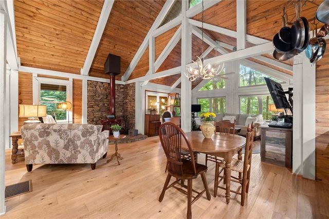 11 Bluebell Circle N, Big Canoe, GA 30143