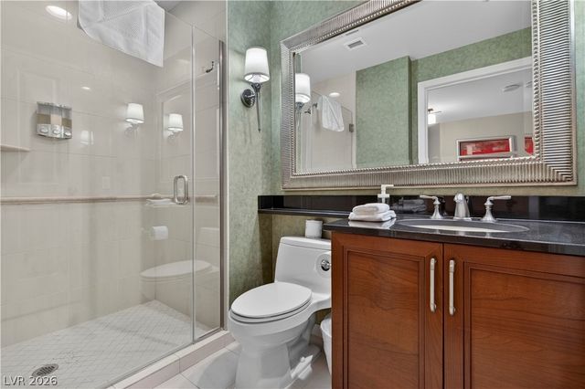 125 East Harmon Avenue 3301 & 3303, Las Vegas, NV 89109