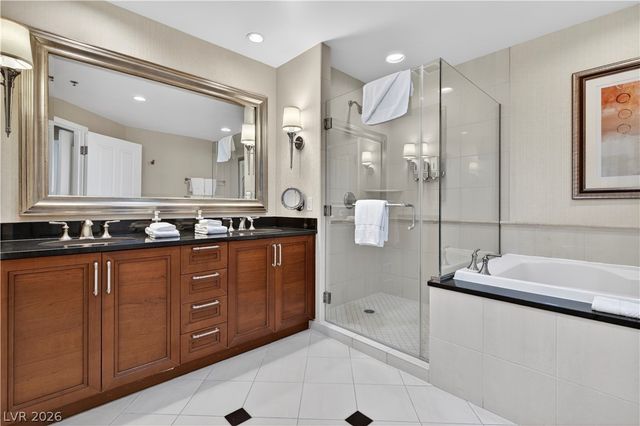 125 East Harmon Avenue 3301 & 3303, Las Vegas, NV 89109