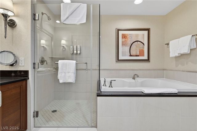 125 East Harmon Avenue 3301 & 3303, Las Vegas, NV 89109