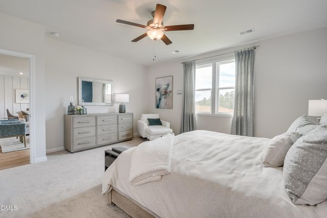 52 King Tucks Way, Four Oaks, NC 27524