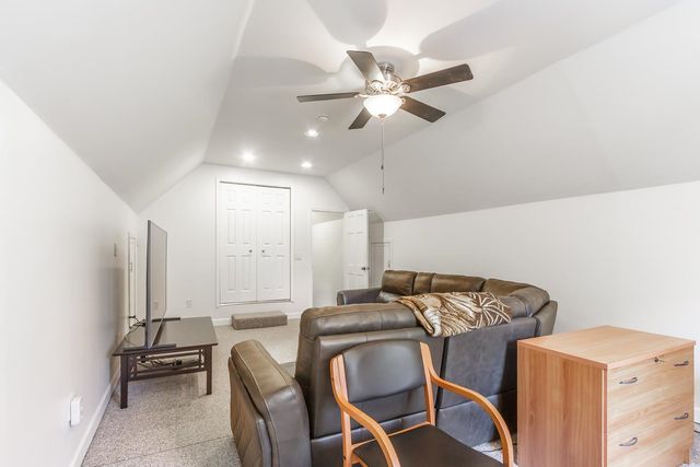 28 Fairway Drive, Merrimack, NH 03054
