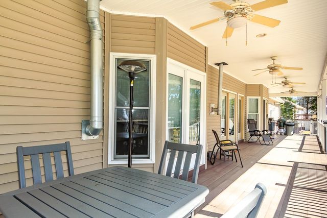 28 Fairway Drive, Merrimack, NH 03054