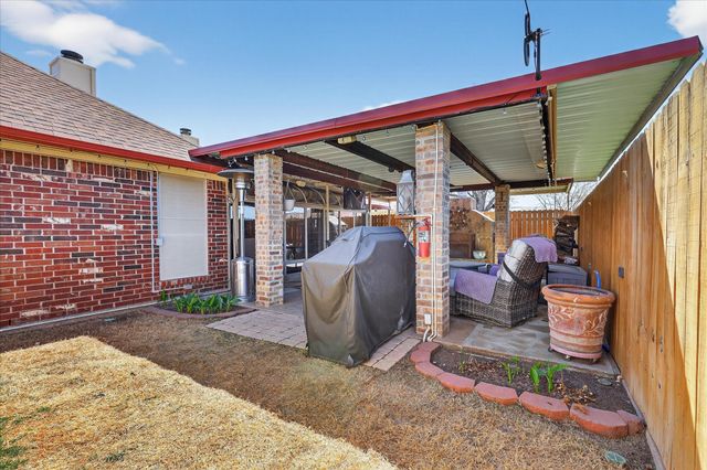 6309 Woodcreek Trail, Fort Worth, TX 76179