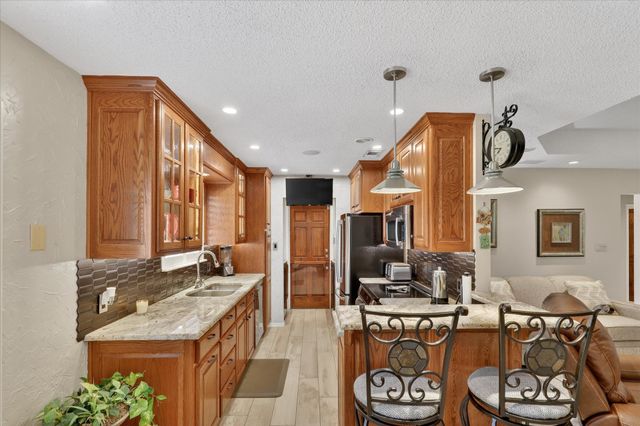 6309 Woodcreek Trail, Fort Worth, TX 76179