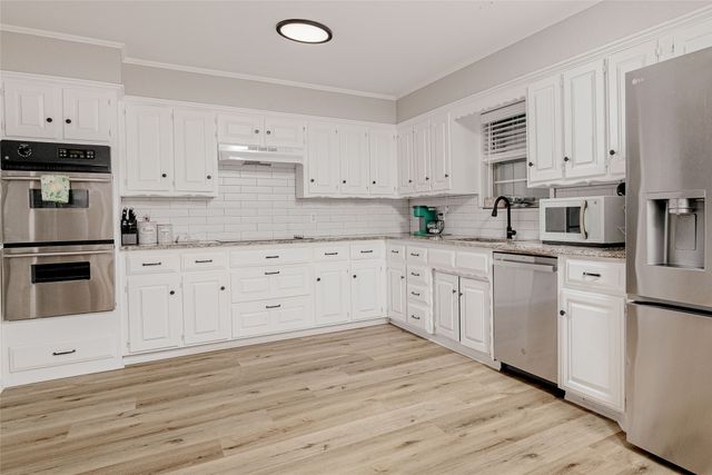 117 Kathryn Drive, Sanger, TX 76266