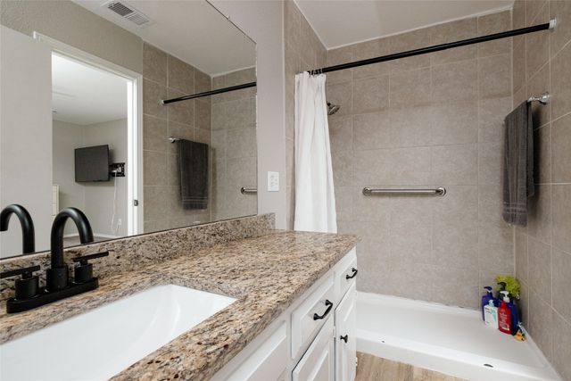 117 Kathryn Drive, Sanger, TX 76266