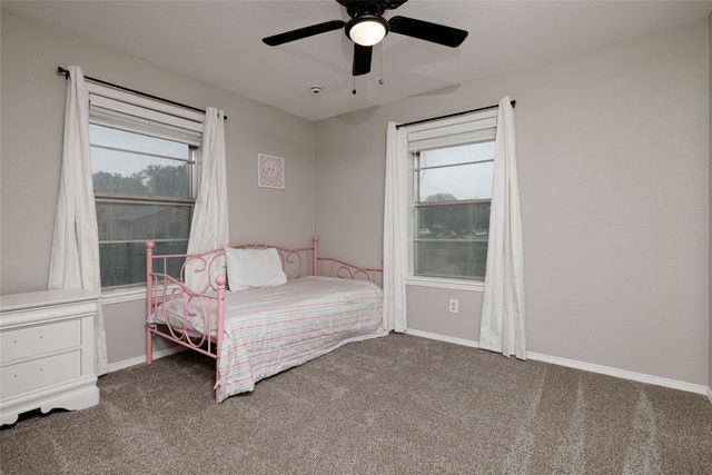 117 Kathryn Drive, Sanger, TX 76266