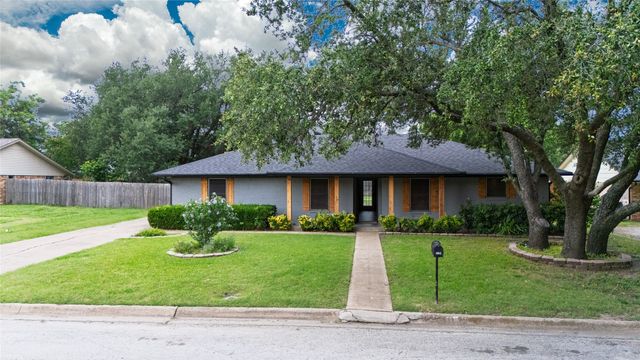 117 Kathryn Drive, Sanger, TX 76266