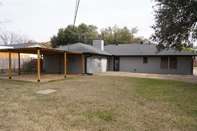 117 Kathryn Drive, Sanger, TX 76266