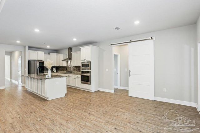 3531 Moonstone Dr, Navarre, FL 32566