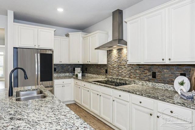 3531 Moonstone Dr, Navarre, FL 32566