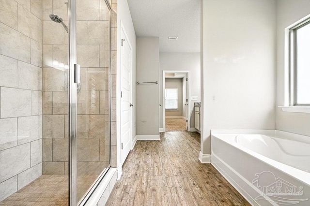 3531 Moonstone Dr, Navarre, FL 32566