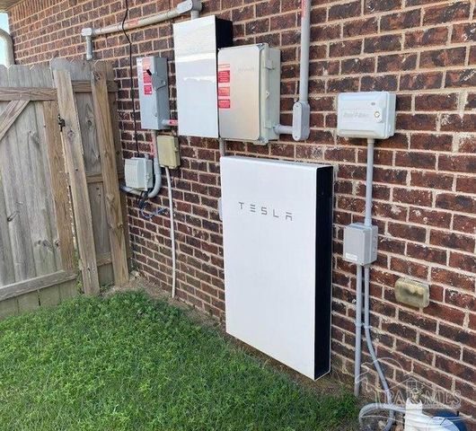 3531 Moonstone Dr, Navarre, FL 32566