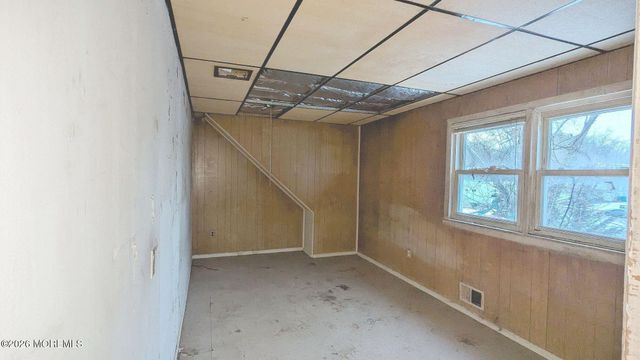 106 Athens Avenue, South Amboy, NJ 08879