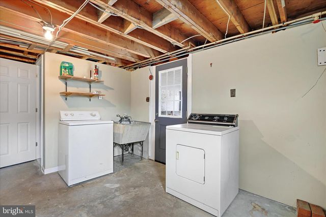 316 DOGWOOD RD, Millersville, MD 21108