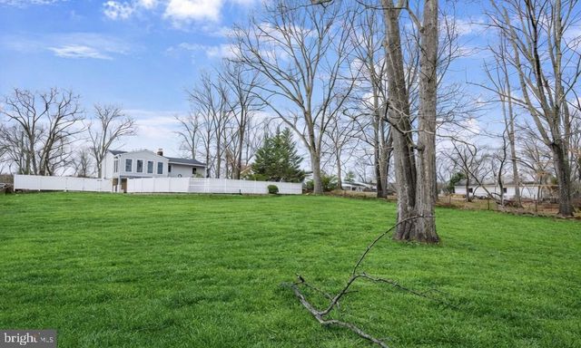316 DOGWOOD RD, Millersville, MD 21108