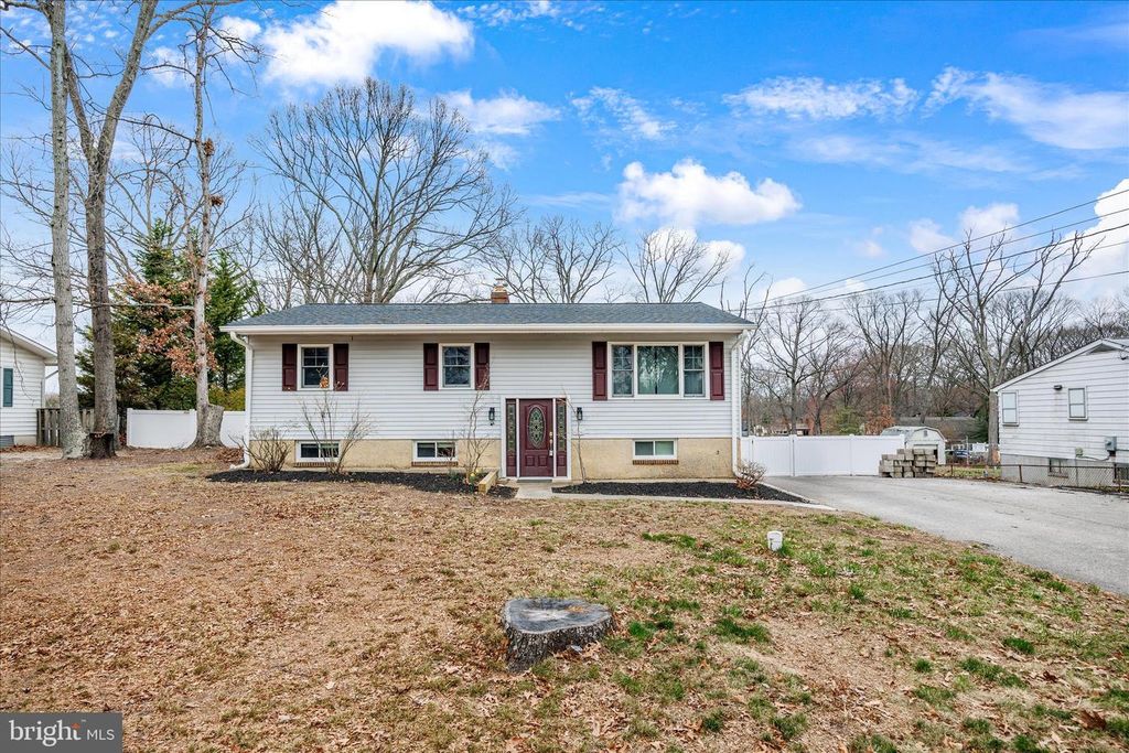316 DOGWOOD RD, Millersville, MD 21108