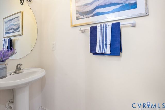 10901 Stonewell Cir, Glen Allen, VA 23060