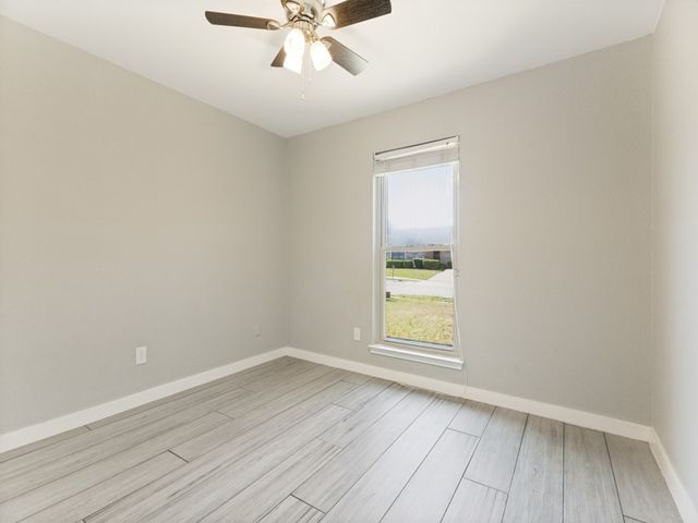 6637 Redbud Drive, Watauga, TX 76148