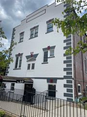 94 4th Avenue, Bay Shore, NY 11706