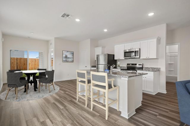 5651 Shelford Birch Drive, Cut And Shoot, TX 77303