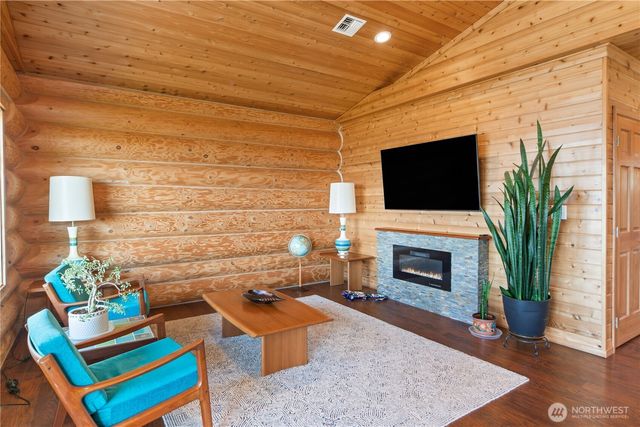 1363 Thorndyke Road, Port Ludlow, WA 98365