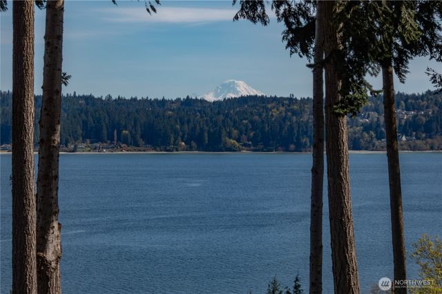 1363 Thorndyke Road, Port Ludlow, WA 98365