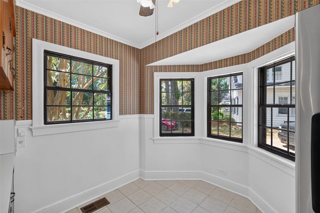 551 Broadmoor Boulevard, Shreveport, LA 71105