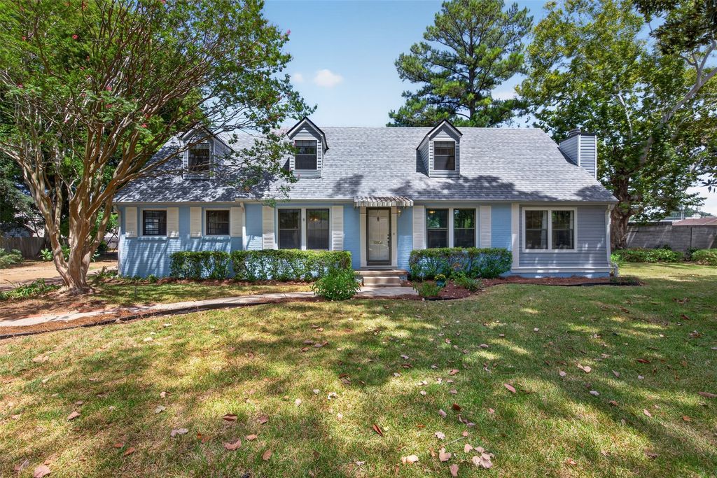 551 Broadmoor Boulevard, Shreveport, LA 71105
