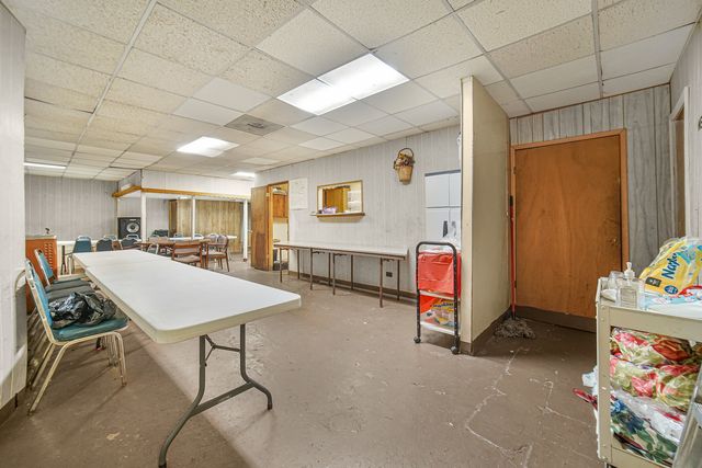4727 S Wabash Avenue, Chicago, IL 60615