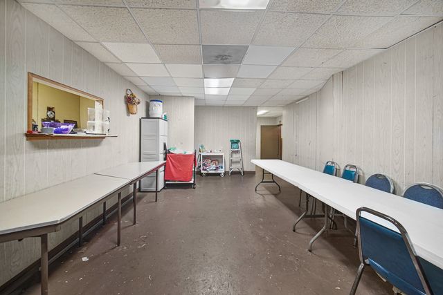 4727 S Wabash Avenue, Chicago, IL 60615