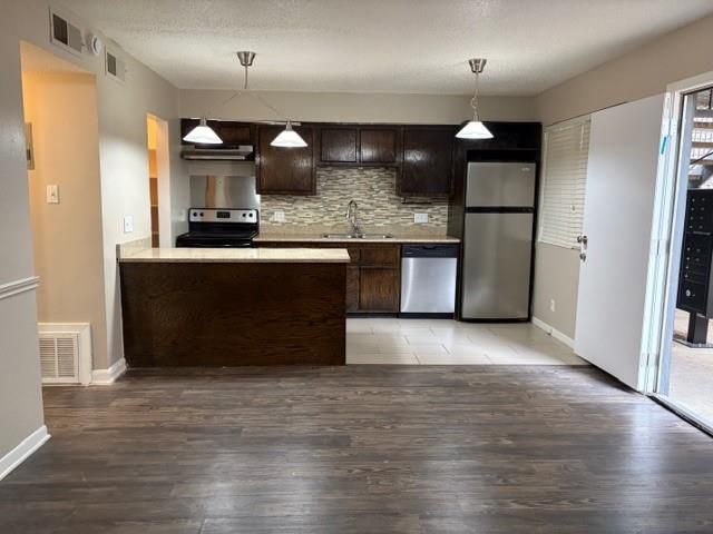 1302 Parker Lane LN 113, Austin, TX 78741