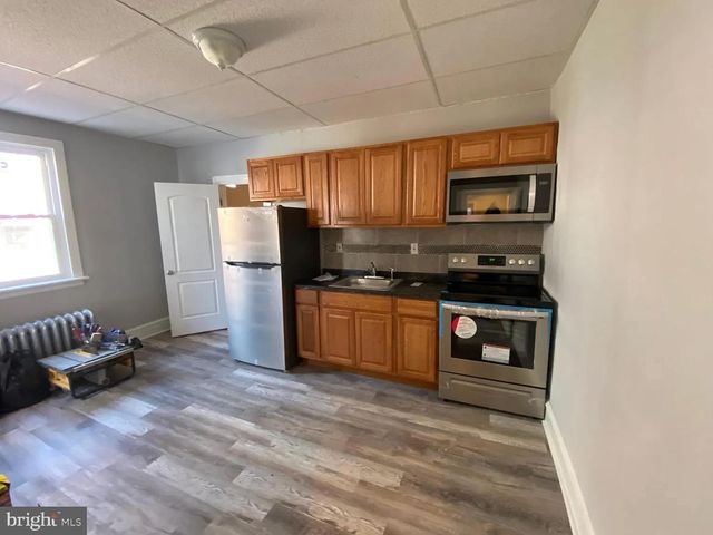 1418 N 52ND ST, Philadelphia, PA 19131
