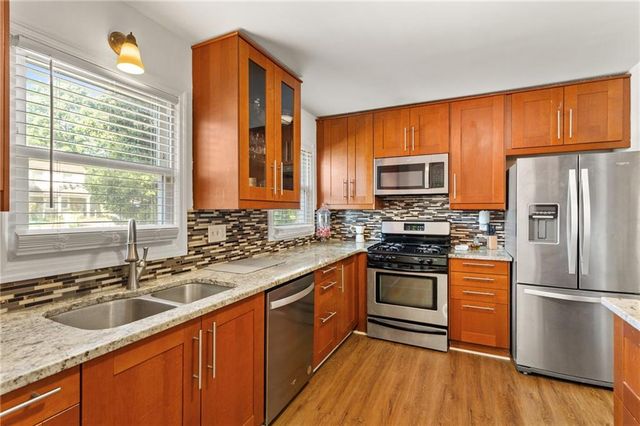874 Baltimore Place SW, Marietta, GA 30064