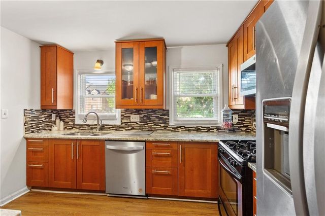 874 Baltimore Place SW, Marietta, GA 30064